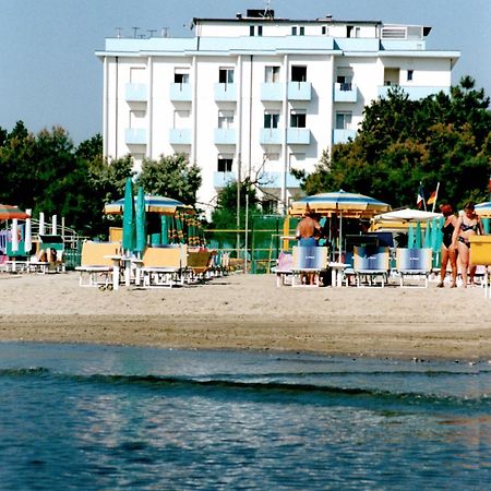 Hotel Mirage Lido di Classe Exterior photo